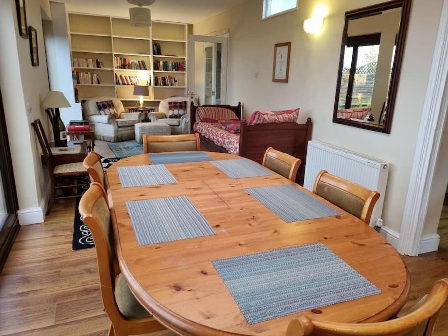 Spacious Detached Home With Beautiful Seaviews, Sleeps 6 Trimingham Luaran gambar